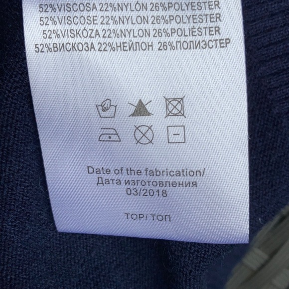 Leo&Ugo women’s sweater Paris France - Picture 6 of 9